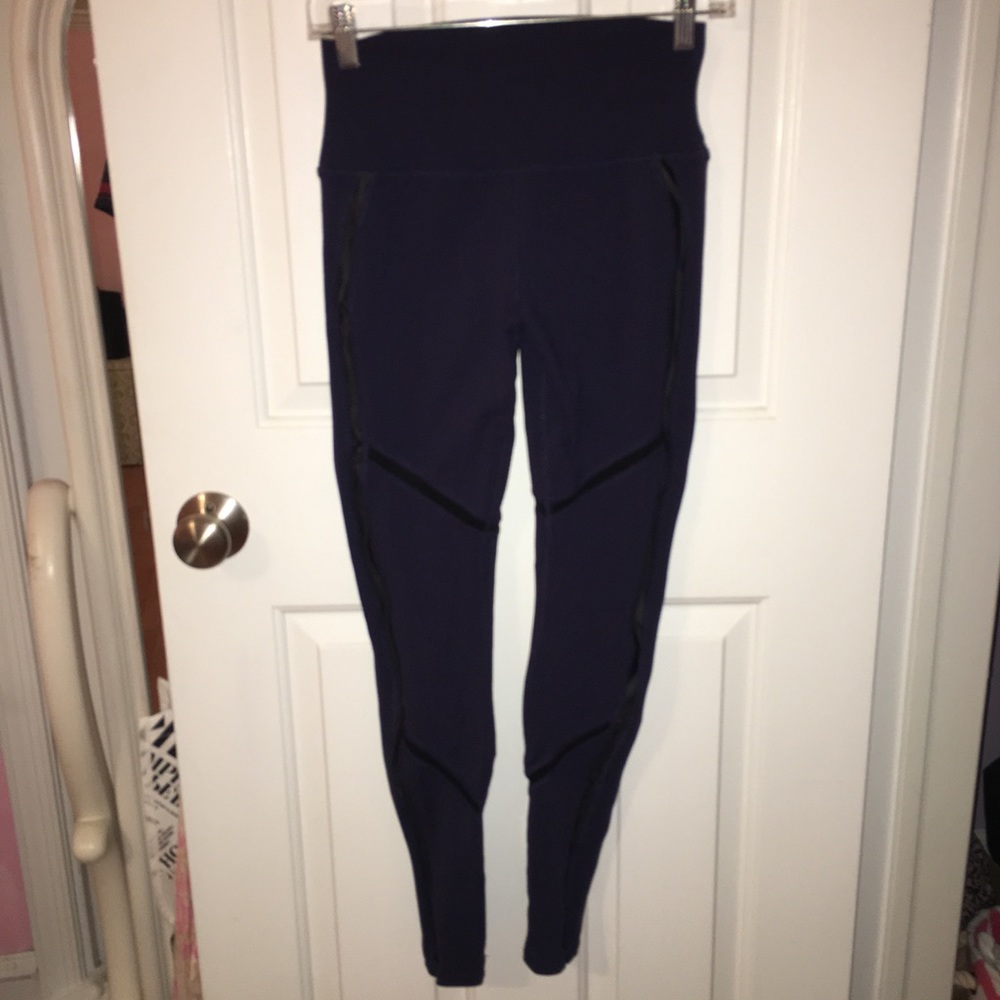 ALO Yoga Navy/Black Mesh Leggings